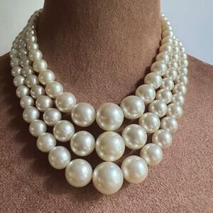 Vintage Japan Triple Strand Faux Pearl Statement Necklace 12-15 Inch Old Money